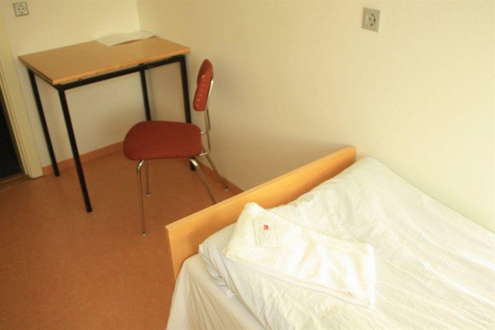 Guesthouse Nupur Thingeyri Eksteriør billede