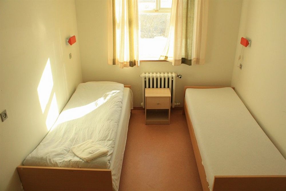 Guesthouse Nupur Thingeyri Eksteriør billede
